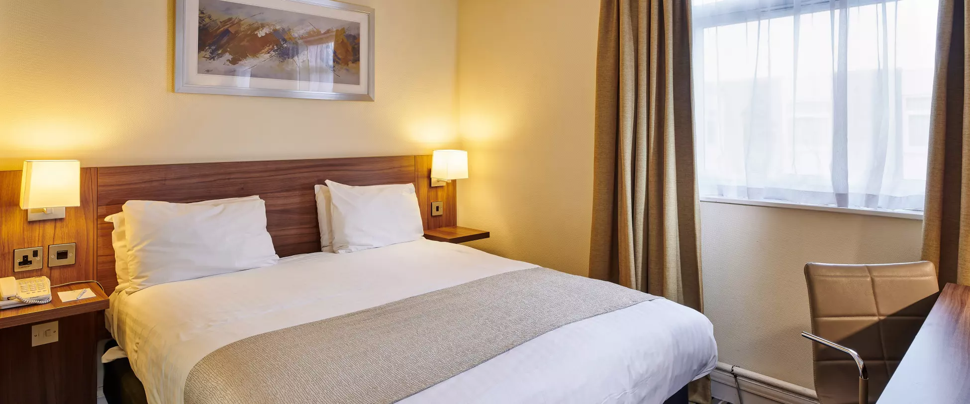 Holiday Inn Leeds - Garforth Bedrooms.